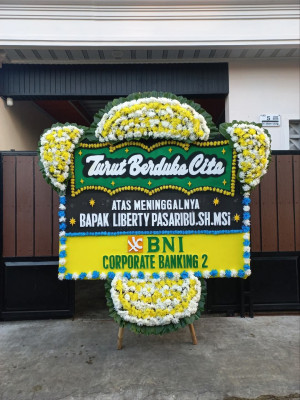 Papan Bunga Duka di Tolengas